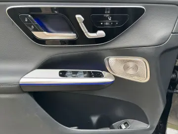 MERCEDES-BENZ GLC200d Coupe 4M AMG Burmester 360