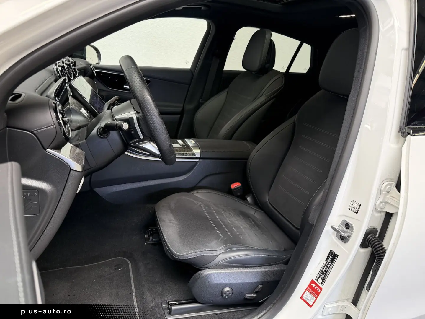 MERCEDES-BENZ GLC 200 d 4M AMG Coupe Night Digital P&hellip;