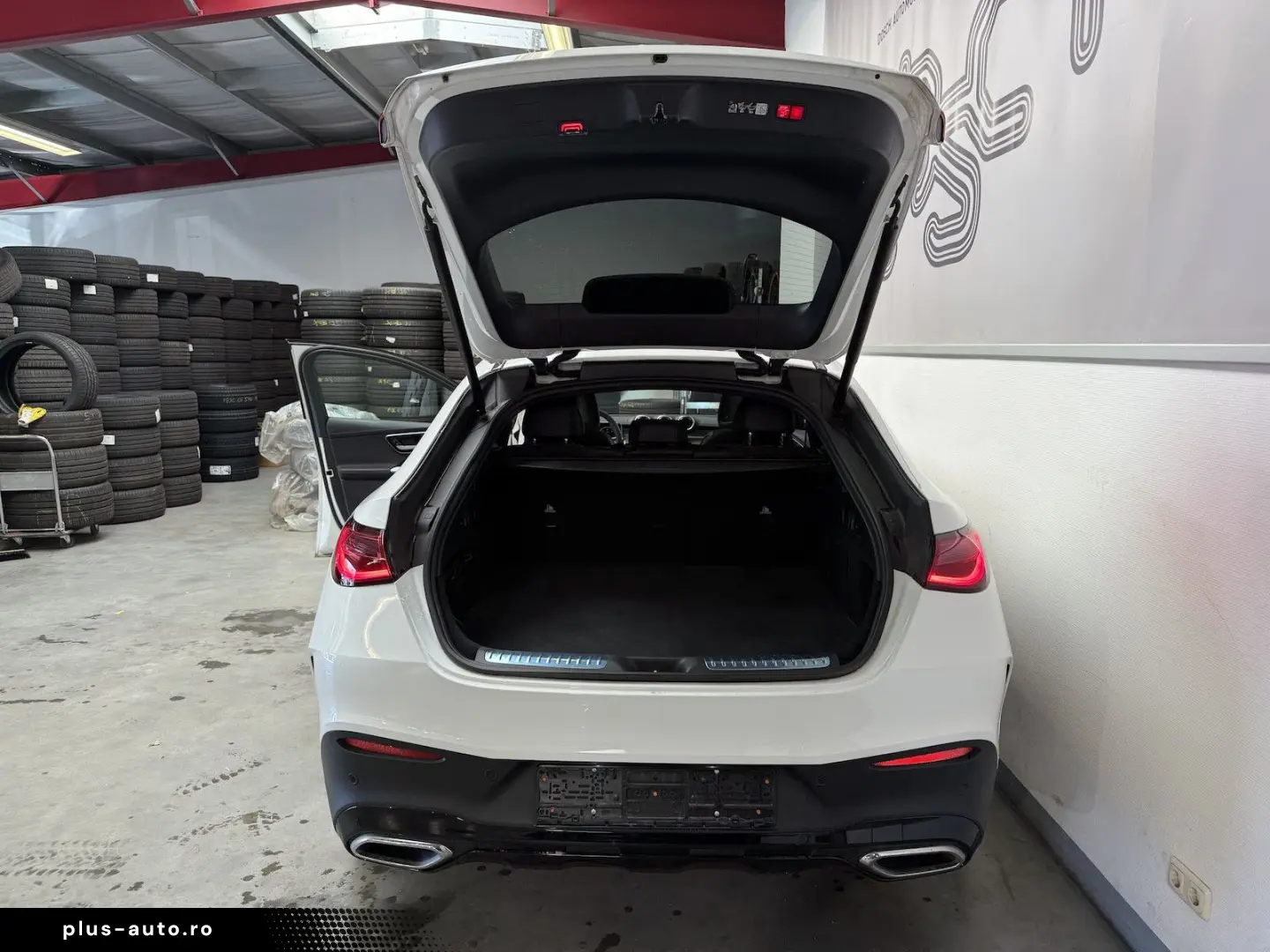 MERCEDES-BENZ GLC 200 d 4M AMG Coupe Night Digital P&hellip;