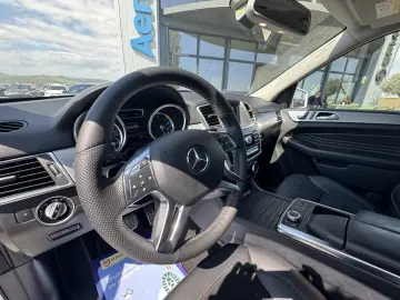 MERCEDES-BENZ ML 250