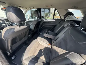 MERCEDES-BENZ ML 250