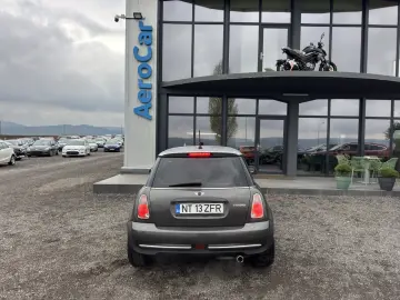 MINI COOPER    1.6i