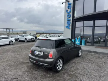 MINI COOPER    1.6i