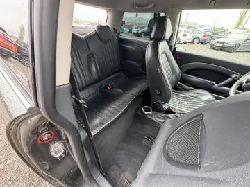 MINI COOPER    1.6i