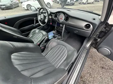 MINI COOPER    1.6i