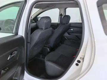 DACIA DUSTER 1.5 Blue dCi 115CP Comfort 4WD