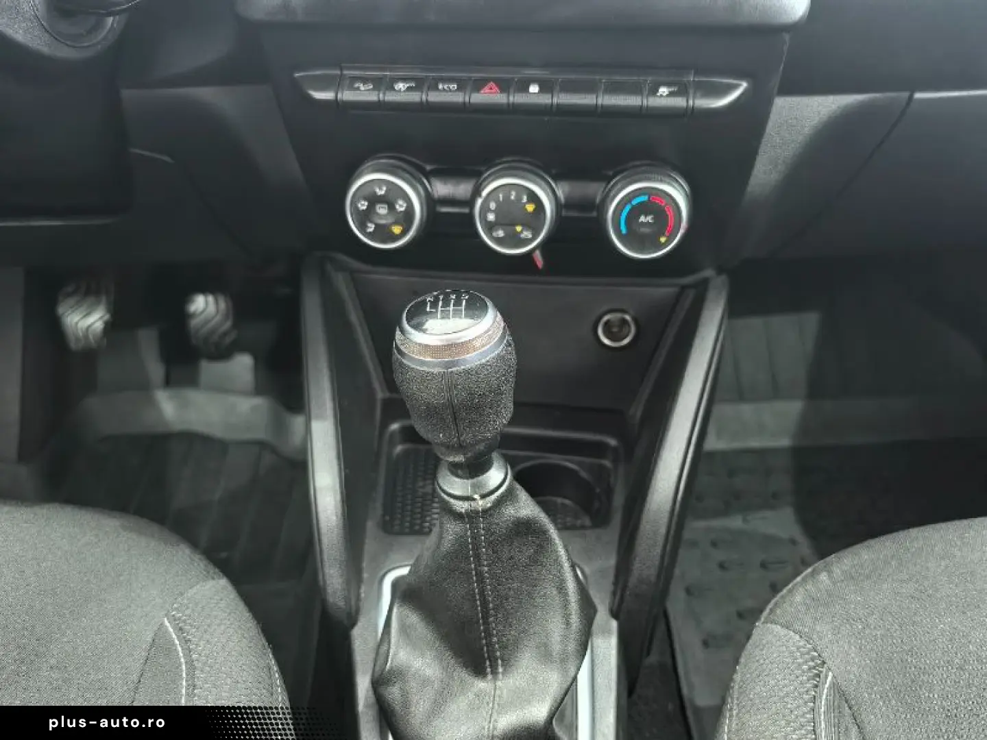 DACIA DUSTER 1.5 Blue dCi 115CP Comfort 4WD