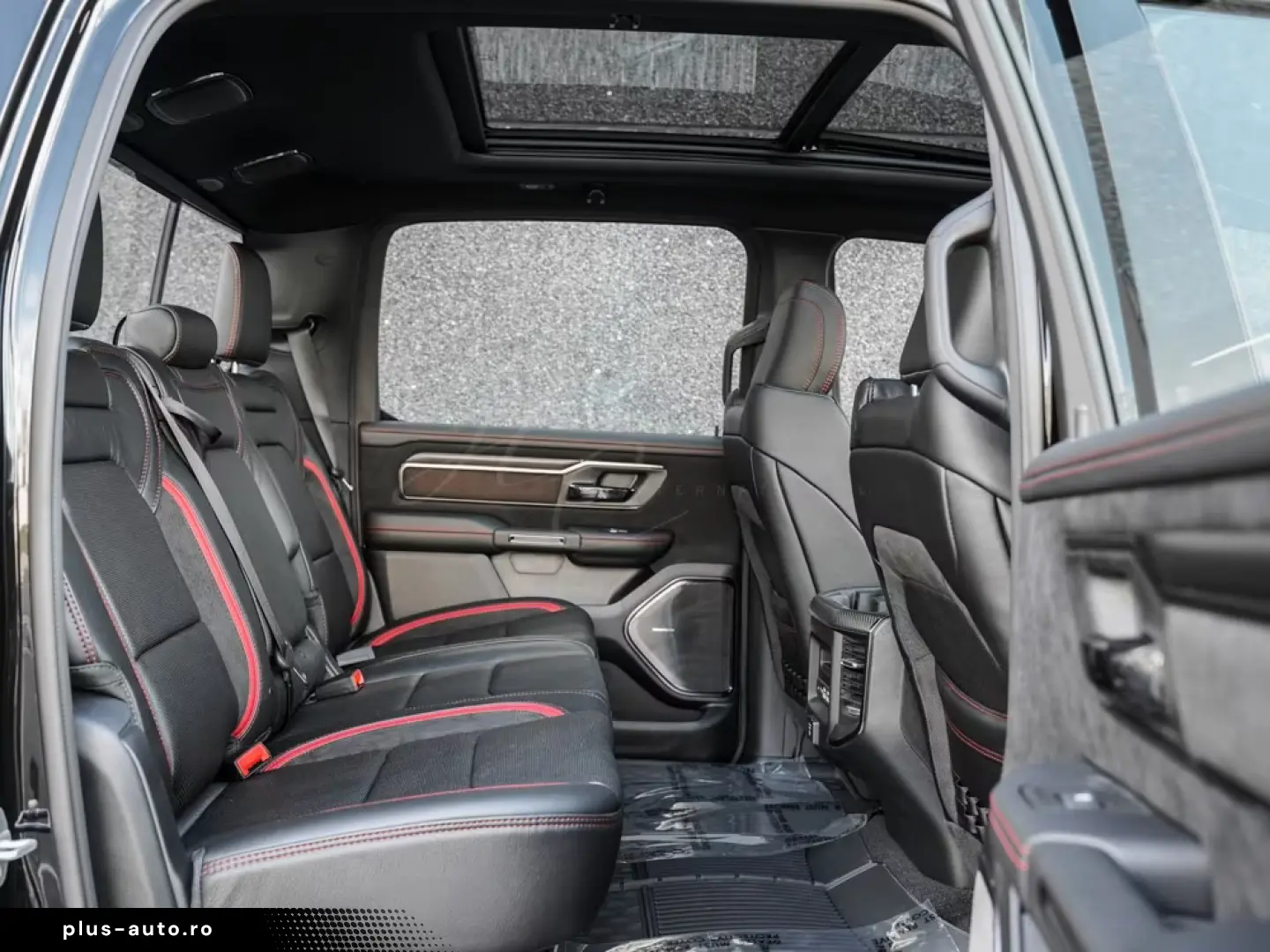 Dodge 2025 RAM 1500 RHO T1