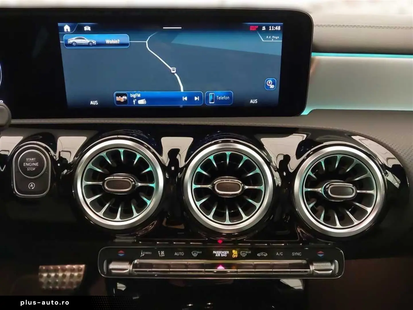 MERCEDES-BENZ CLA 180 AMG Line DCT PanoDach AHK