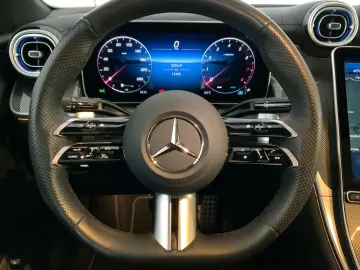 MERCEDES-BENZ GLC 300 4M Coupé AMG DISTRO Pano AHK 3&hellip;