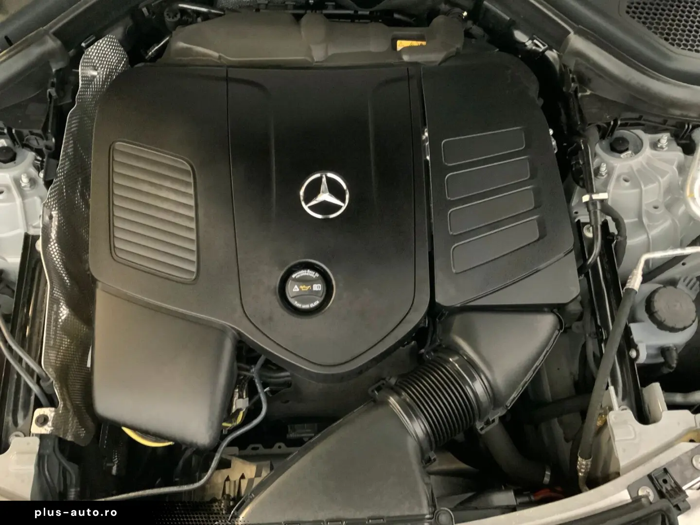 MERCEDES-BENZ GLC 300 4M Coupé AMG DISTRO Pano AHK 3&hellip;