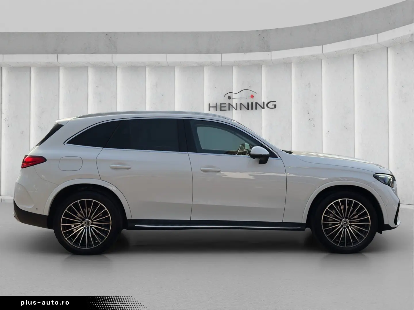 MERCEDES-BENZ GLC 300 d AMG 4M Pano