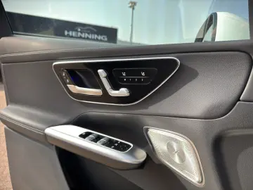 MERCEDES-BENZ GLC 300 d AMG 4M Pano