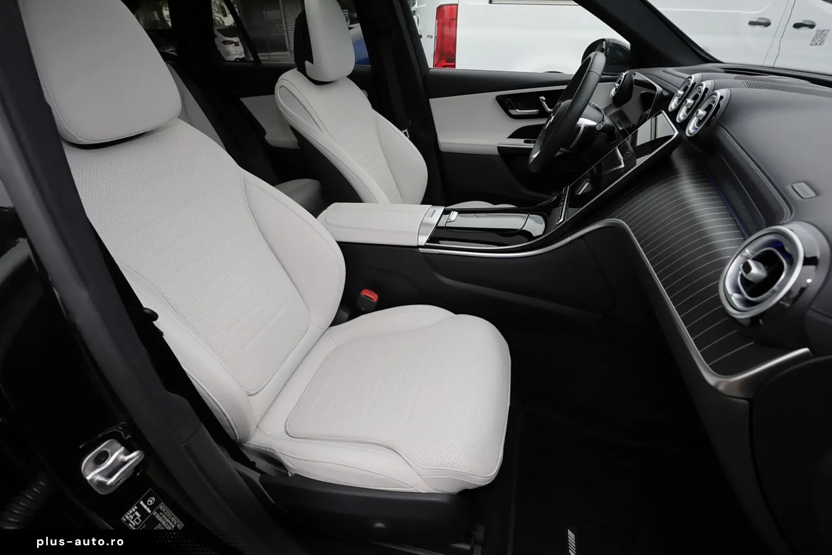 MERCEDES-BENZ GLC 2025 — imagine 7