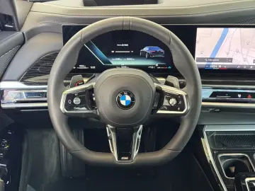 BMW 740d xDrive Limousine M Sportpaket