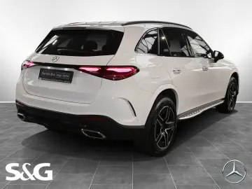 MERCEDES-BENZ GLC 220 d 4M AMG KEYLESS HEADUP DISTRO