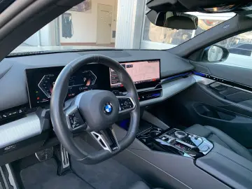 BMW 520i Lim. M-Sport LED Navi Kamera