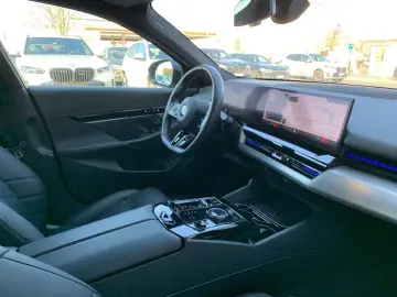 BMW 520i Lim. M-Sport LED Navi Kamera