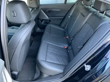 BMW 520i Lim. M-Sport LED Navi Kamera