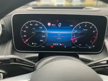 MERCEDES-BENZ GLC300 4M  AMG Ventilation 360 Burmester