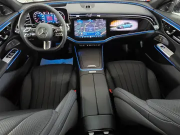 MERCEDES-BENZ E 220 E Limousine Edition AMG Line Superscreen