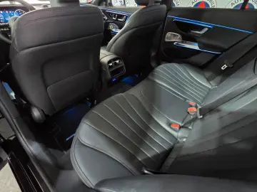 MERCEDES-BENZ E 220 E Limousine Edition AMG Line Superscreen
