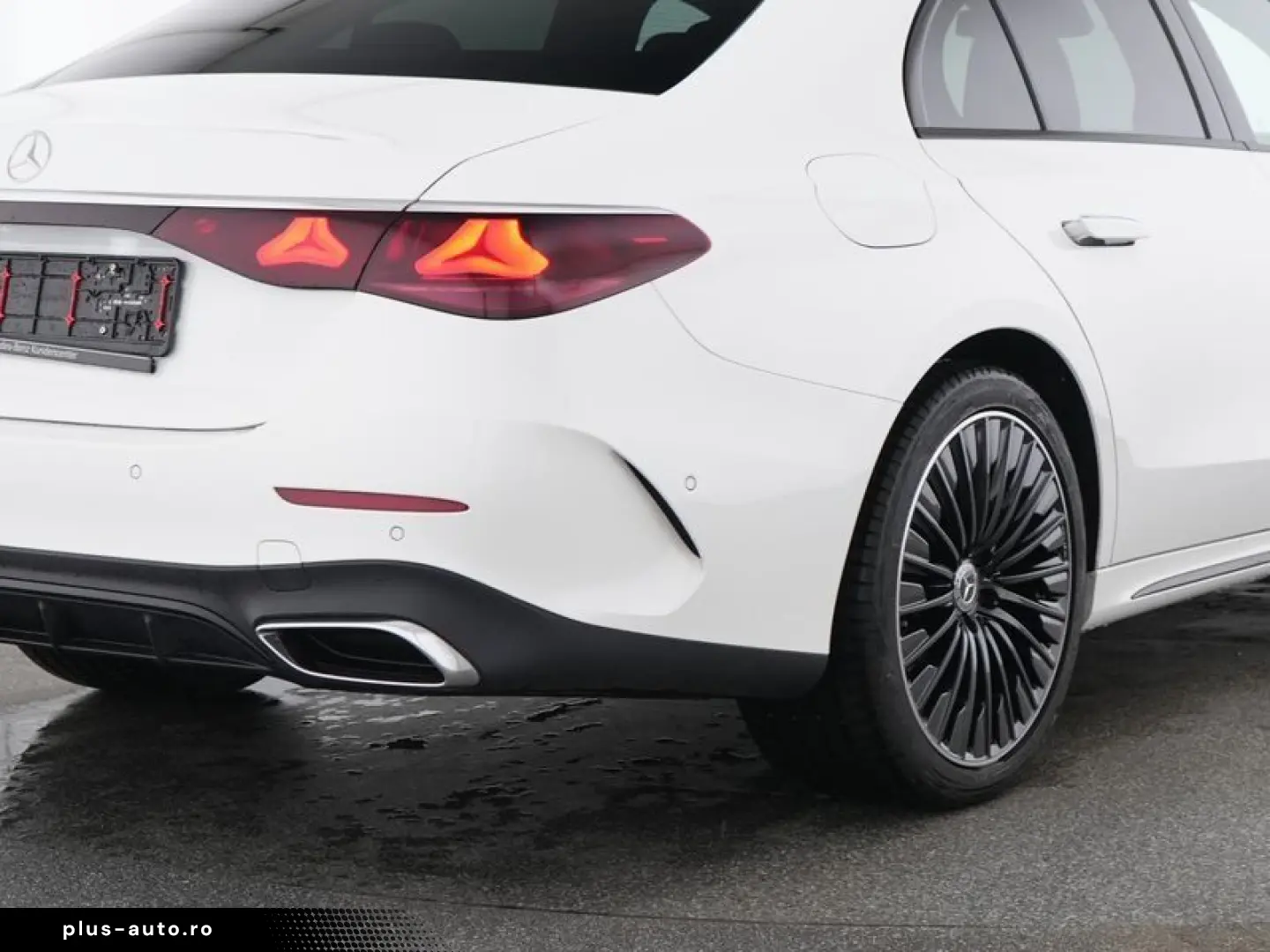 MERCEDES-BENZ E 220 d AMG NIGHT SUPERSCREEN DIST PAN&hellip;