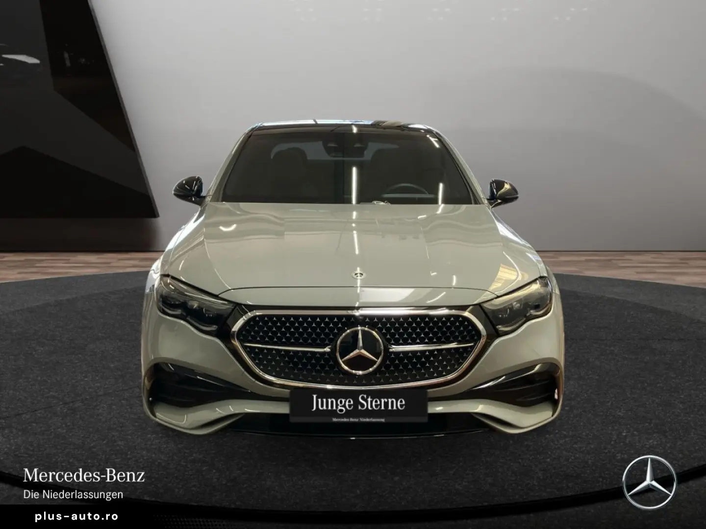 MERCEDES-BENZ E 220 d AMG Prem.  AHK PANO NIGHT 20