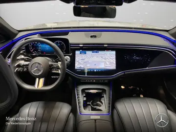 MERCEDES-BENZ E 220 d AMG Prem.  AHK PANO NIGHT 20