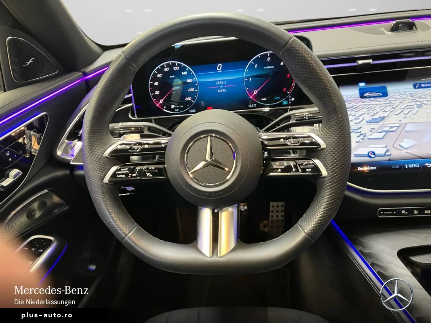 MERCEDES-BENZ E 220 d AMG Prem.  AHK PANO NIGHT 20