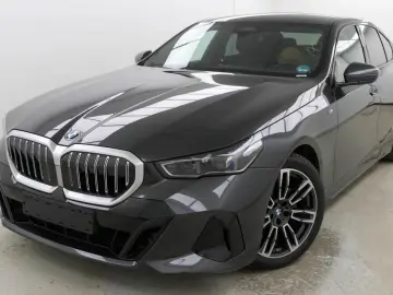 BMW 520i M Sport Lim. ACC 360  KZU 4ZK MFL LED QI