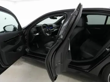 BMW 520i M Sport Lim. ACC 360  KZU 4ZK MFL LED QI