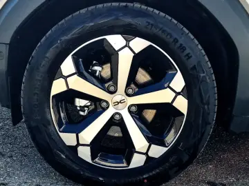 DACIA DUSTER 1.6 HEV 140 Journey