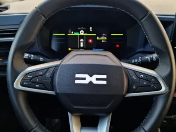 DACIA DUSTER 1.6 HEV 140 Journey