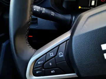 DACIA DUSTER 1.6 HEV 140 Journey