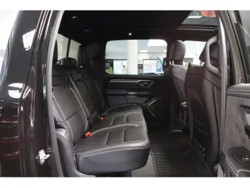 Dodge RAM RHO  3 5T AHK ACC