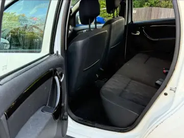 Dacia Duster Diesel 1.5 2011