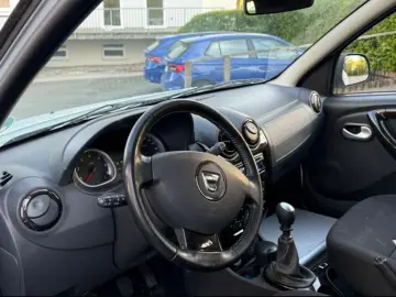 Dacia Duster Diesel 1.5 2011