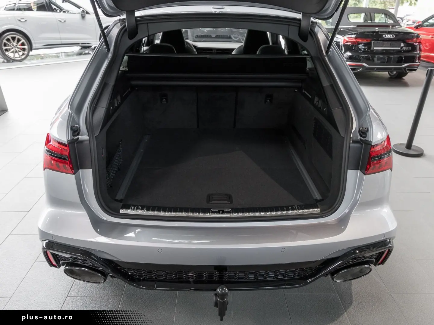 AUDI RS6 2024 — imagine 12
