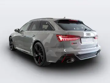 AUDI RS6 Avant TFSI Q PERFORMANCE PANO HuD 305KM H