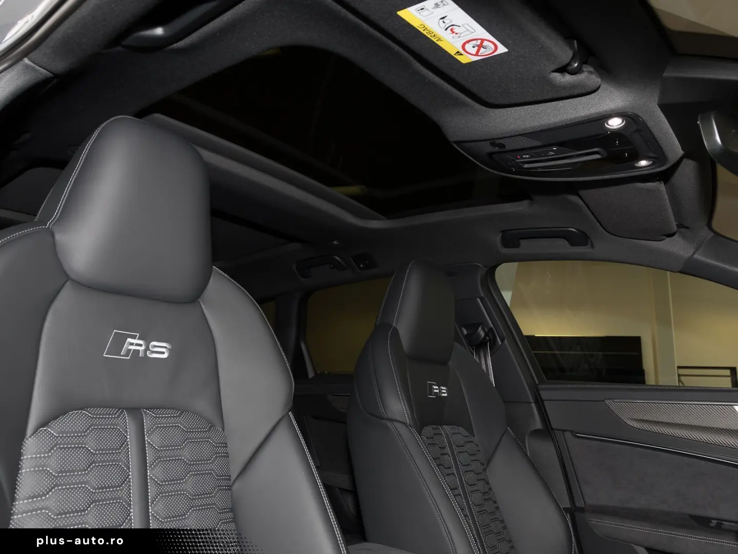 AUDI RS6 Avant TFSI Q PERFORMANCE PANO HuD 305KM H
