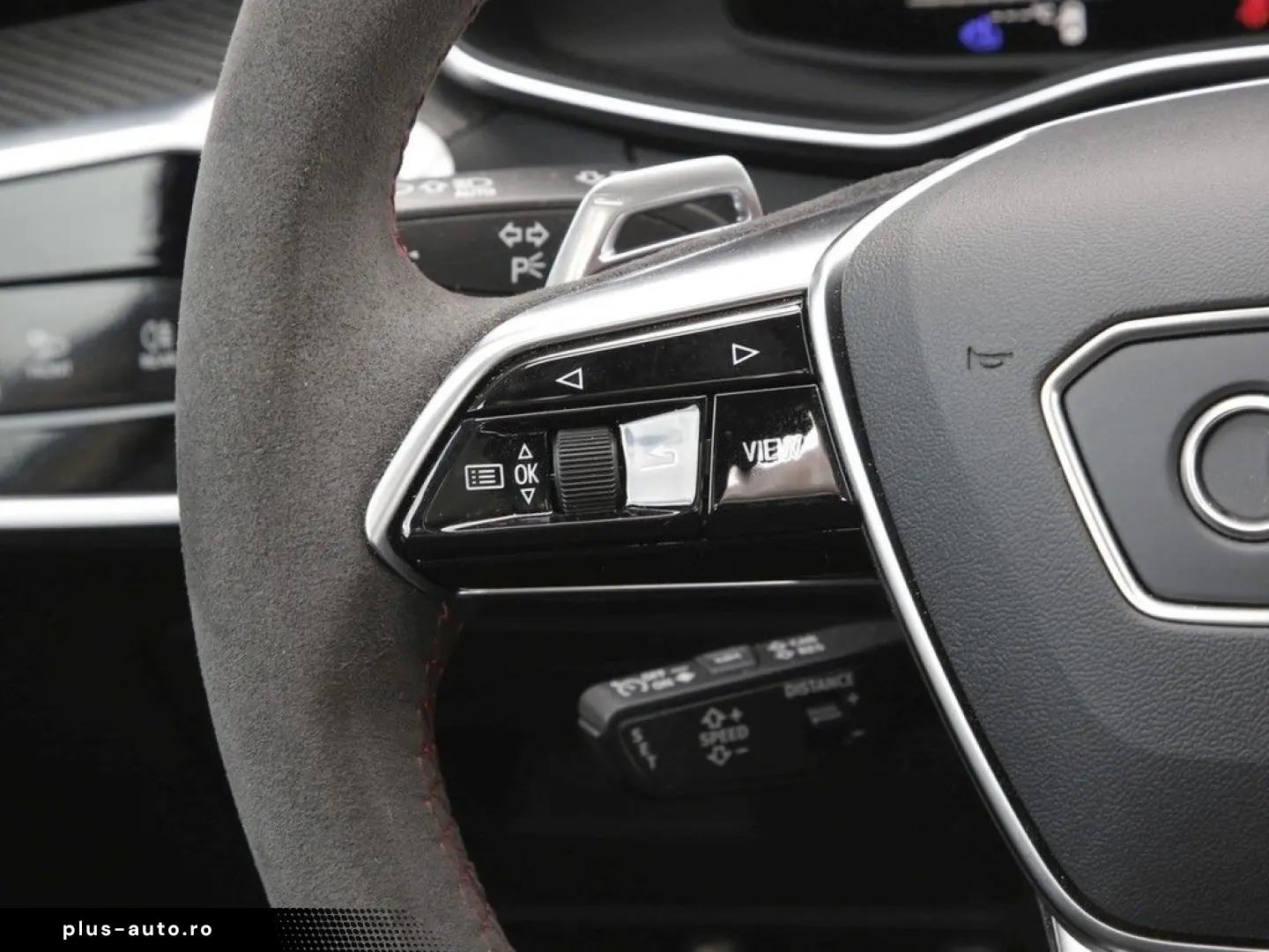 AUDI RS 6 Avant 4.0 TFSI Q performance  HuD Leder AHK