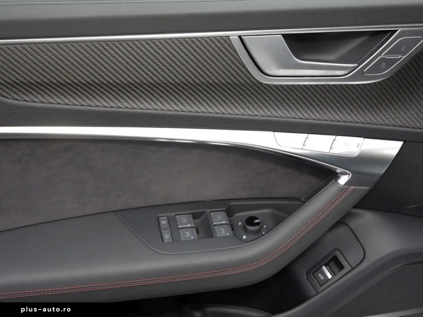 AUDI RS 6 Avant 4.0 TFSI Q performance  HuD Leder AHK