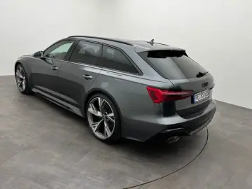 AUDI RS6 Avant Quattro Tiptr. DynPlus Keramik22Pano