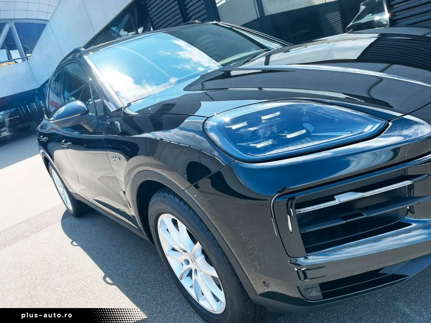 PORSCHE Cayenne 2025 — imagine 4