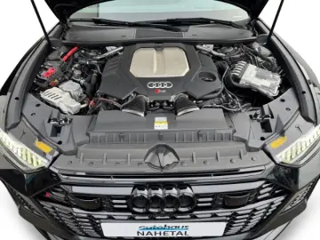 AUDI RS6 Avant 4.0 TFSI qu MATRIX-LASER NAVI  280km h