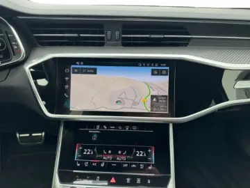 AUDI RS6 Avant 4.0 TFSI qu MATRIX-LASER NAVI  280km h