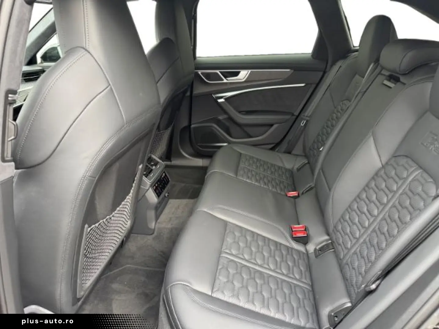 AUDI RS6 Avant 4.0 TFSI qu MATRIX-LASER NAVI  280km h