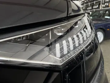 AUDI Q8 50 TDI quattro tiptronic competition plus