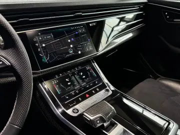 AUDI Q8 50 TDI quattro tiptronic competition plus
